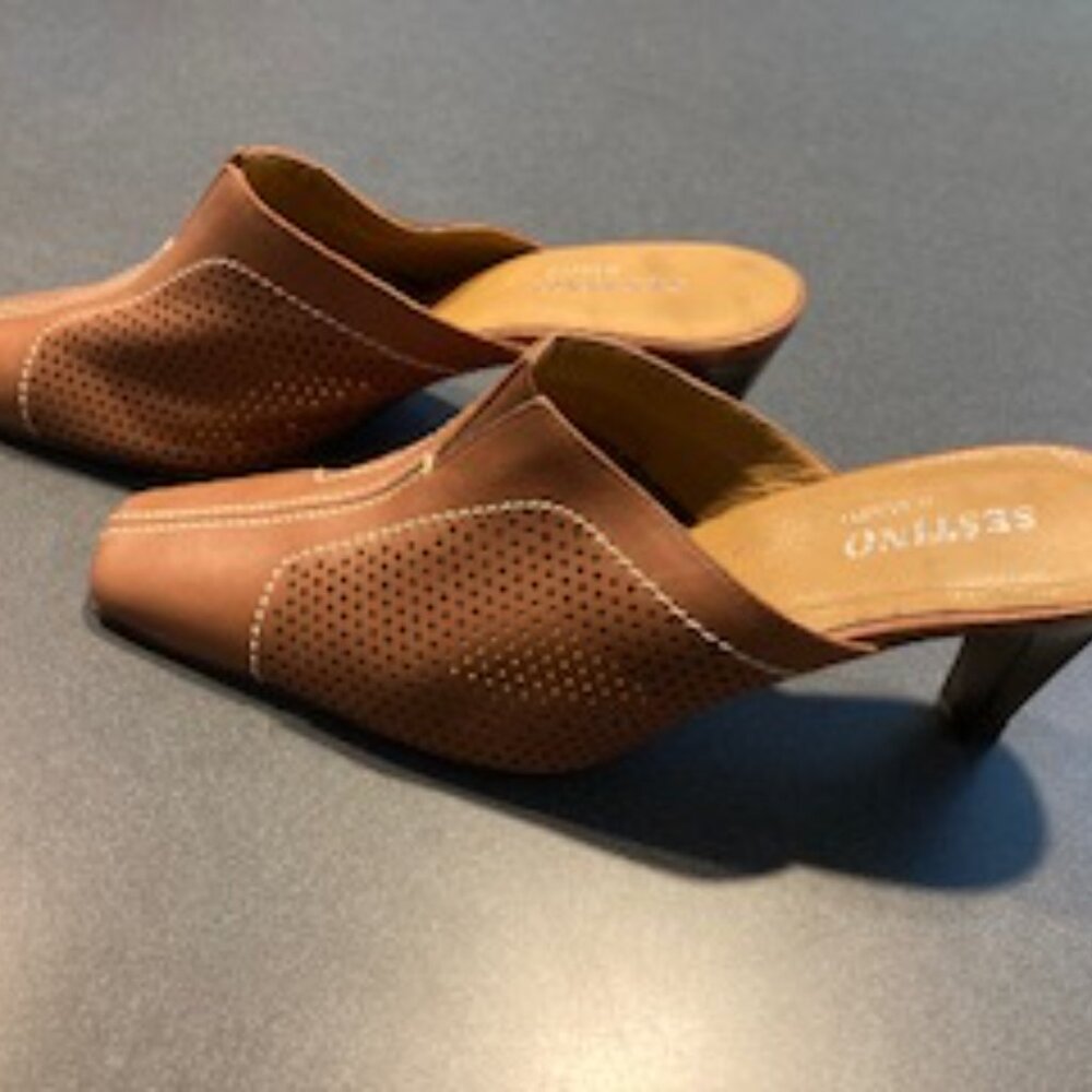 Women's Vintage Sestino Mules by Sesto Meucci, Size 9M